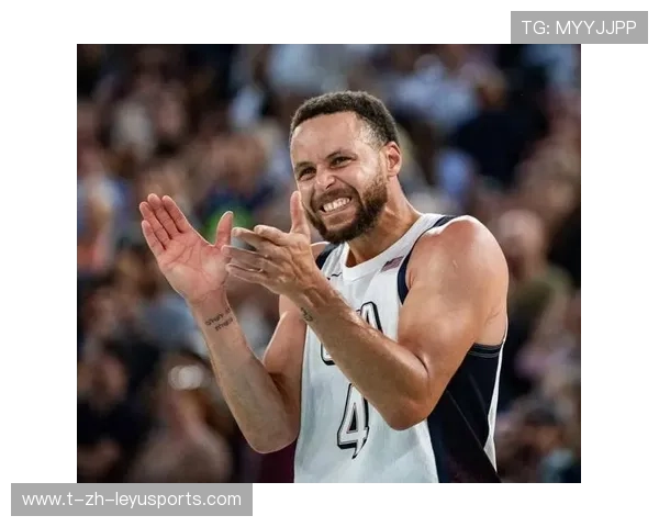 勇士库里远射世界波命中引发全场狂欢